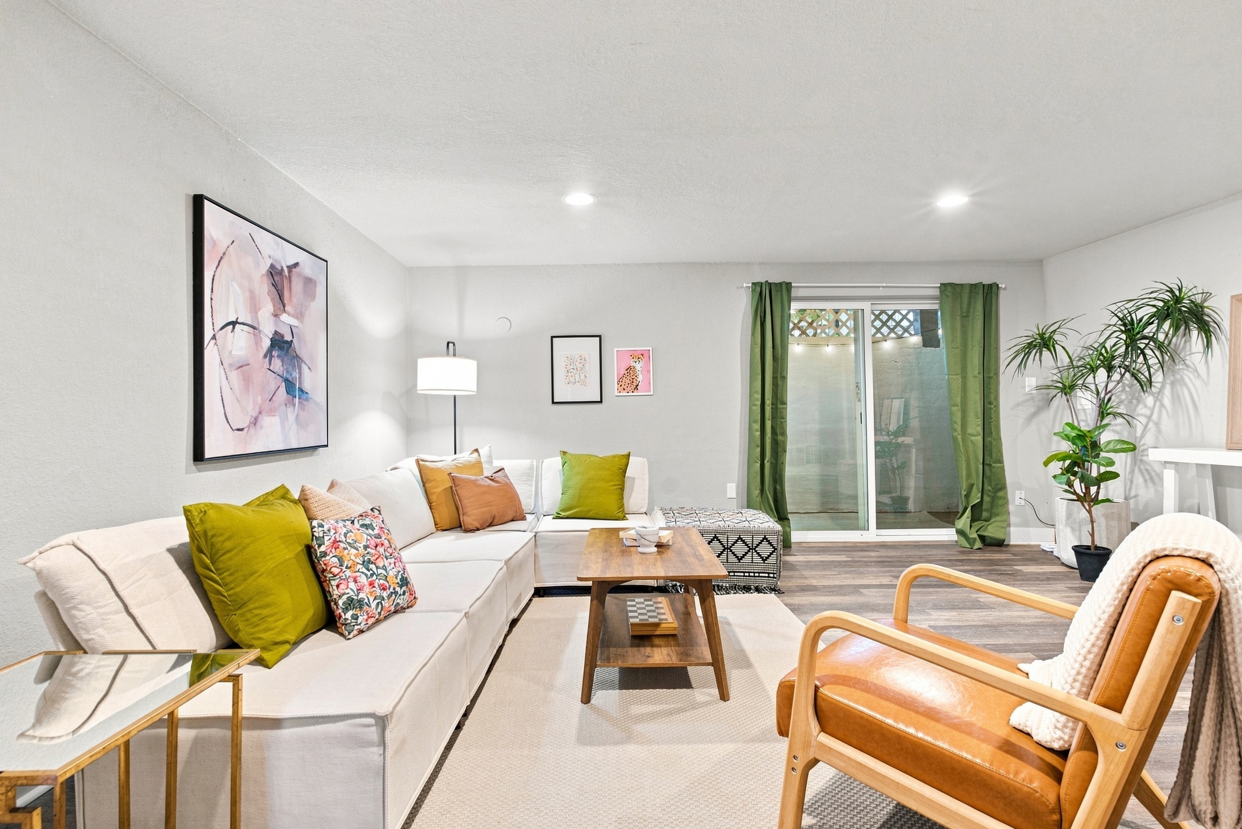 2085 Fenton Street — photo 4